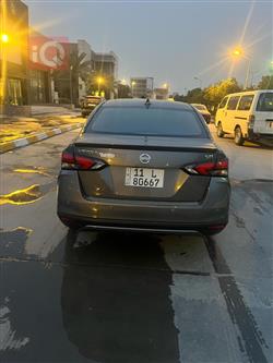 نیسان ڤێرسا